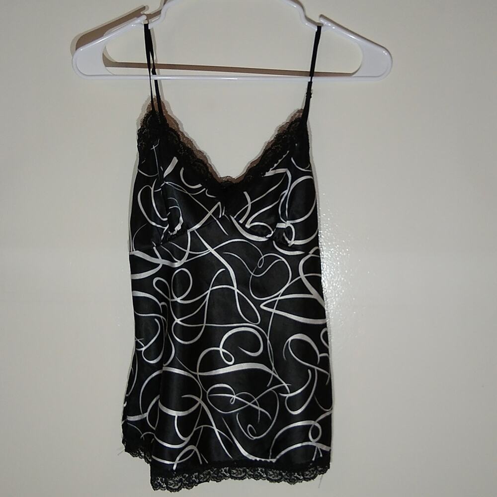 One Love Abstract Women's Small top